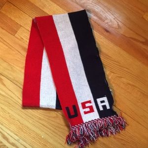 Knitmakers Patriotic Made in USA Scarf Red White